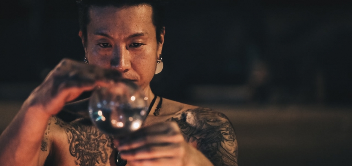 パフォーマンス　ブッキング